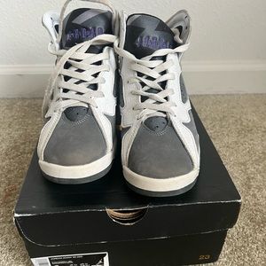 Air Jordan’s size 6.5